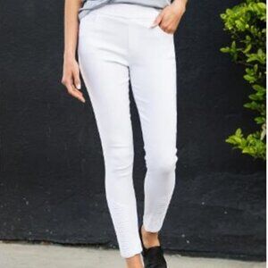 TRÏBE Pull On Comfort Control Stretch White Jegging Jean Pants NWT